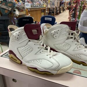 Size 11 - Air Jordan 6 Retro 2015 Maroon